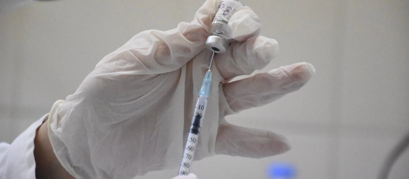 Νέα έρευνα - Ισραήλ: Οι εμβολιασμένοι είναι λιγότερο πιθανό να μεταδώσουν τον κορωνοϊό